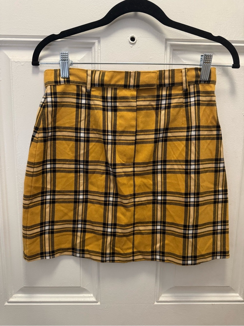 BB Dakota Yellow Plaid Mini Skirt with Black & White Trim 0543
